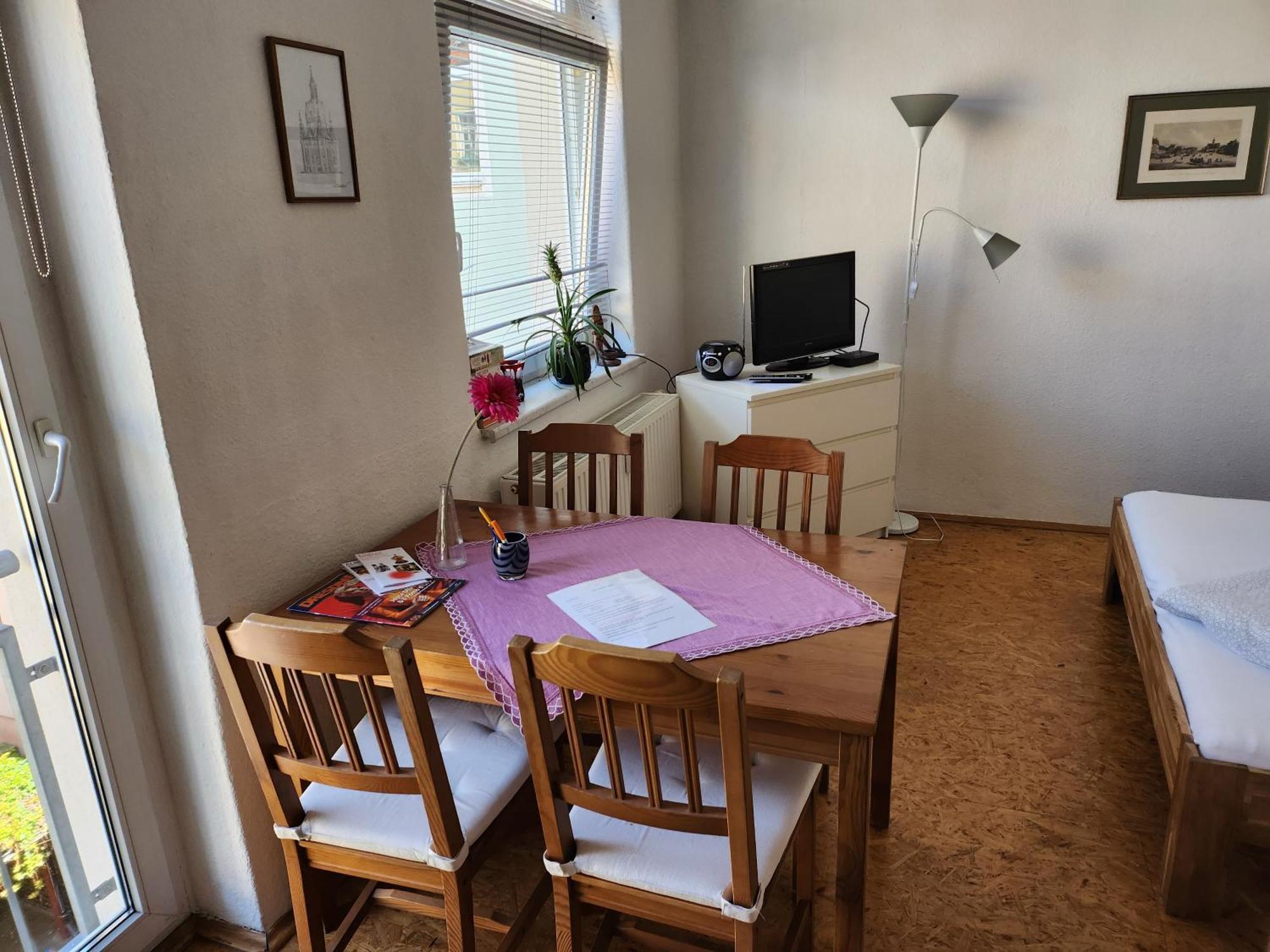 Pension Ole Dresden Buitenkant foto